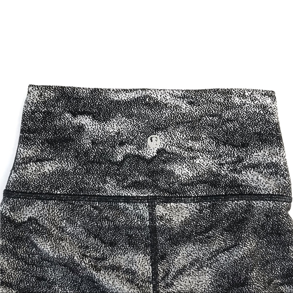 FINAL NEW Lululemon Wunder Under Crop Hi-Rise Luon Hazy Days - Picture 4 of 8